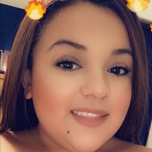 Meet your Posher, Marina